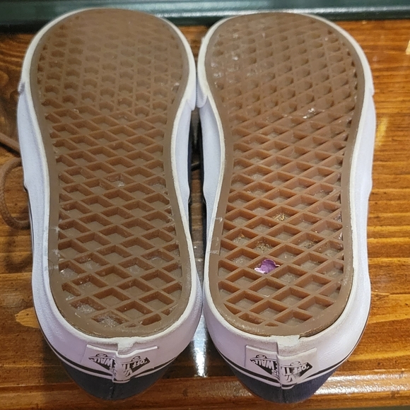 Canvas & Leather Vans - Picture 9 of 9